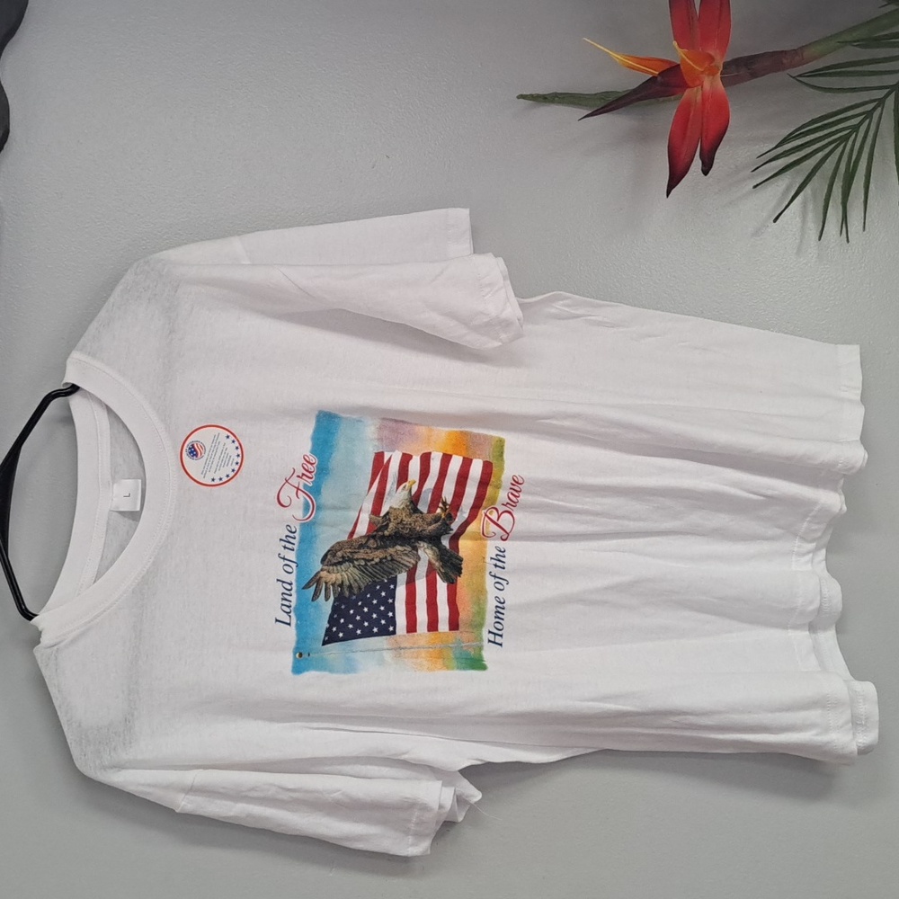 Land Of The Free Patriotic White Tee New PTP:22.5"